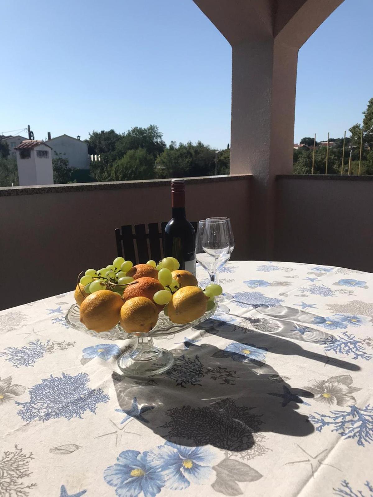 Apartment And Room Marlen Rovinjsko Selo Εξωτερικό φωτογραφία